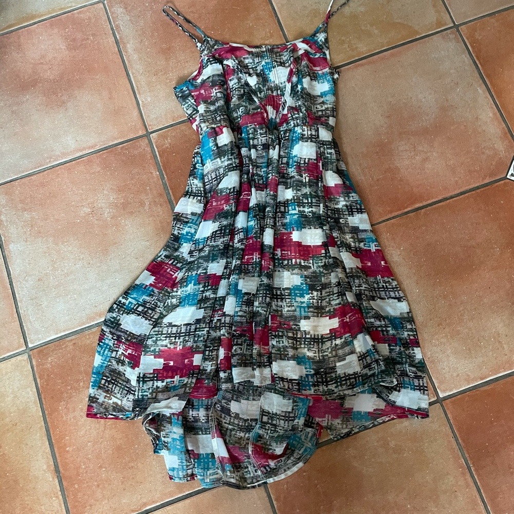 EUC - Chord lined dress. Red blue black white Sz 5